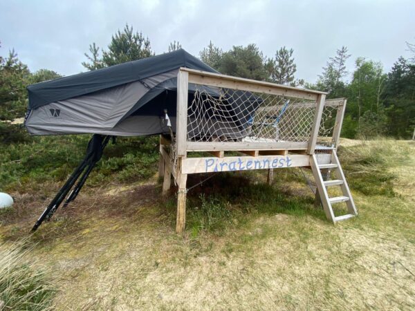 piratennest-big-willow-220-dachzelt-dorf-amrum-dachzelt-abverkauf