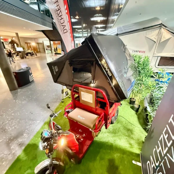dachzeltnomaden-cmt-ausstellung-dachzelt-skycamp-30-mini~2