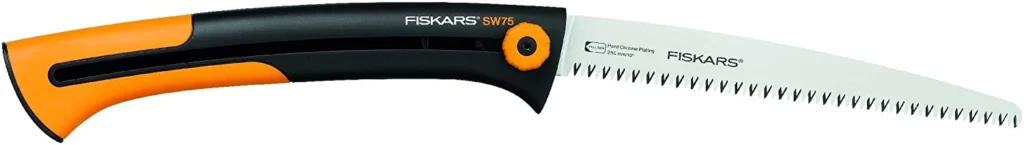 Fiskars Große Handsäge für frisches Holz, Grobzahnung, Sägeblattlänge: 25,5 cm, Einziehbar, Rostfreier Stahl, Schwarz/Orange, Xtract, SW75, 1000614