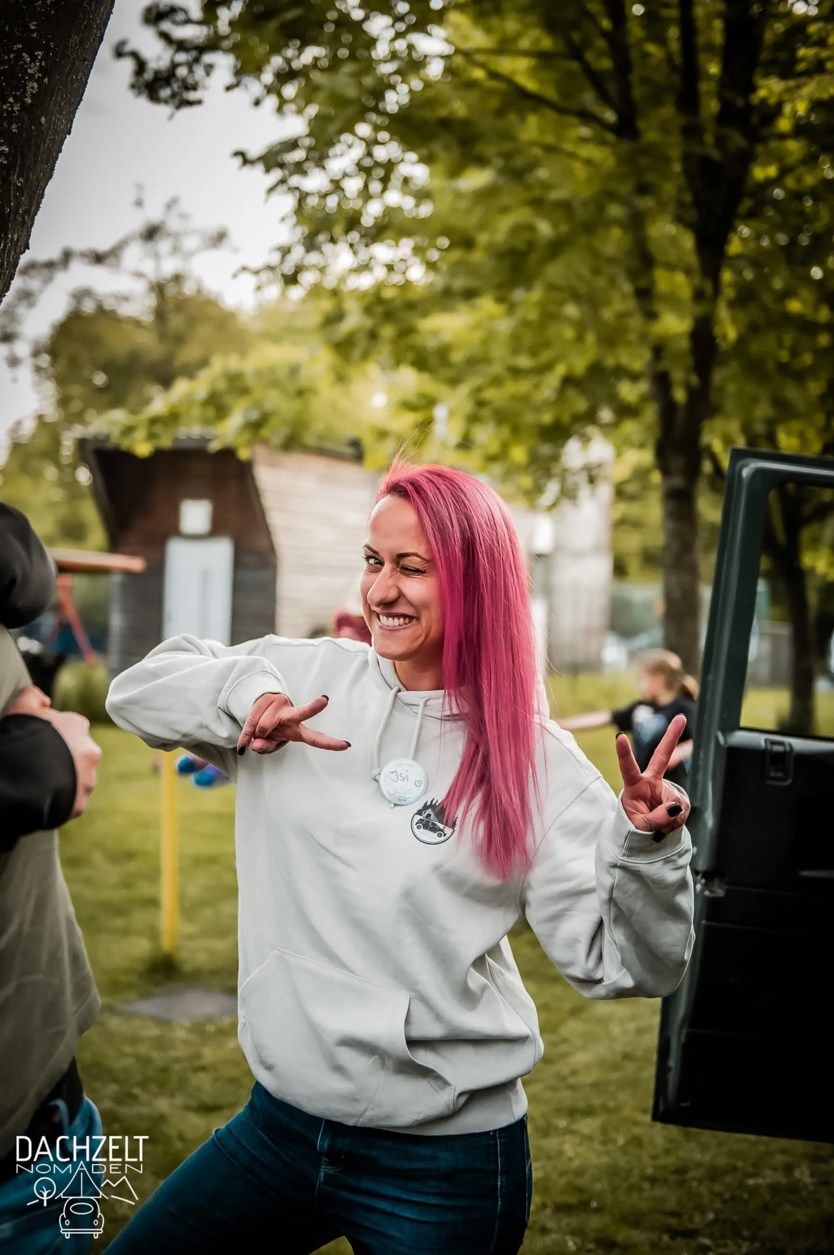 DACHZELT POPUP ALPENROD 2022