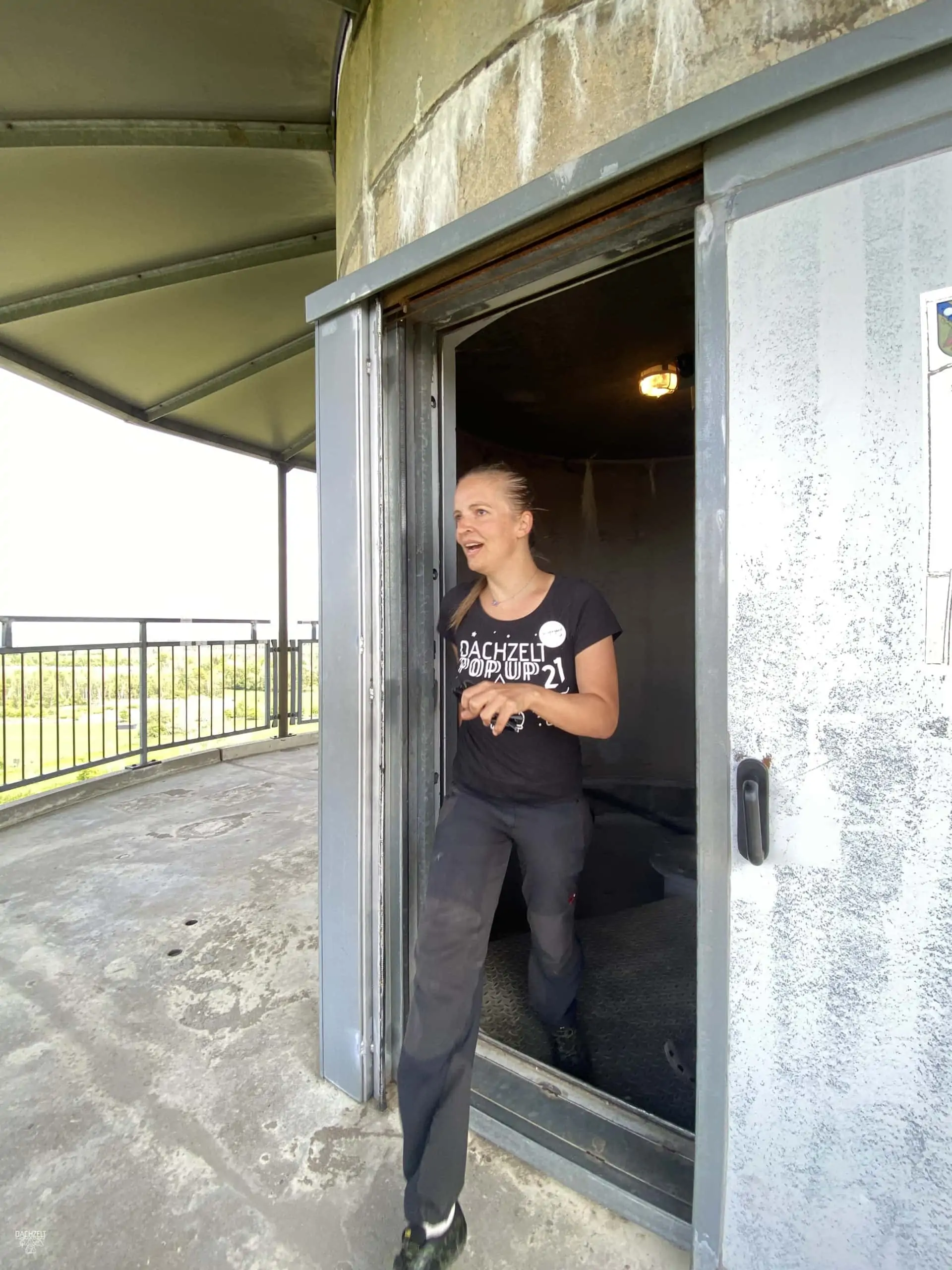 DACHZELT POPUP ALPENROD 2022