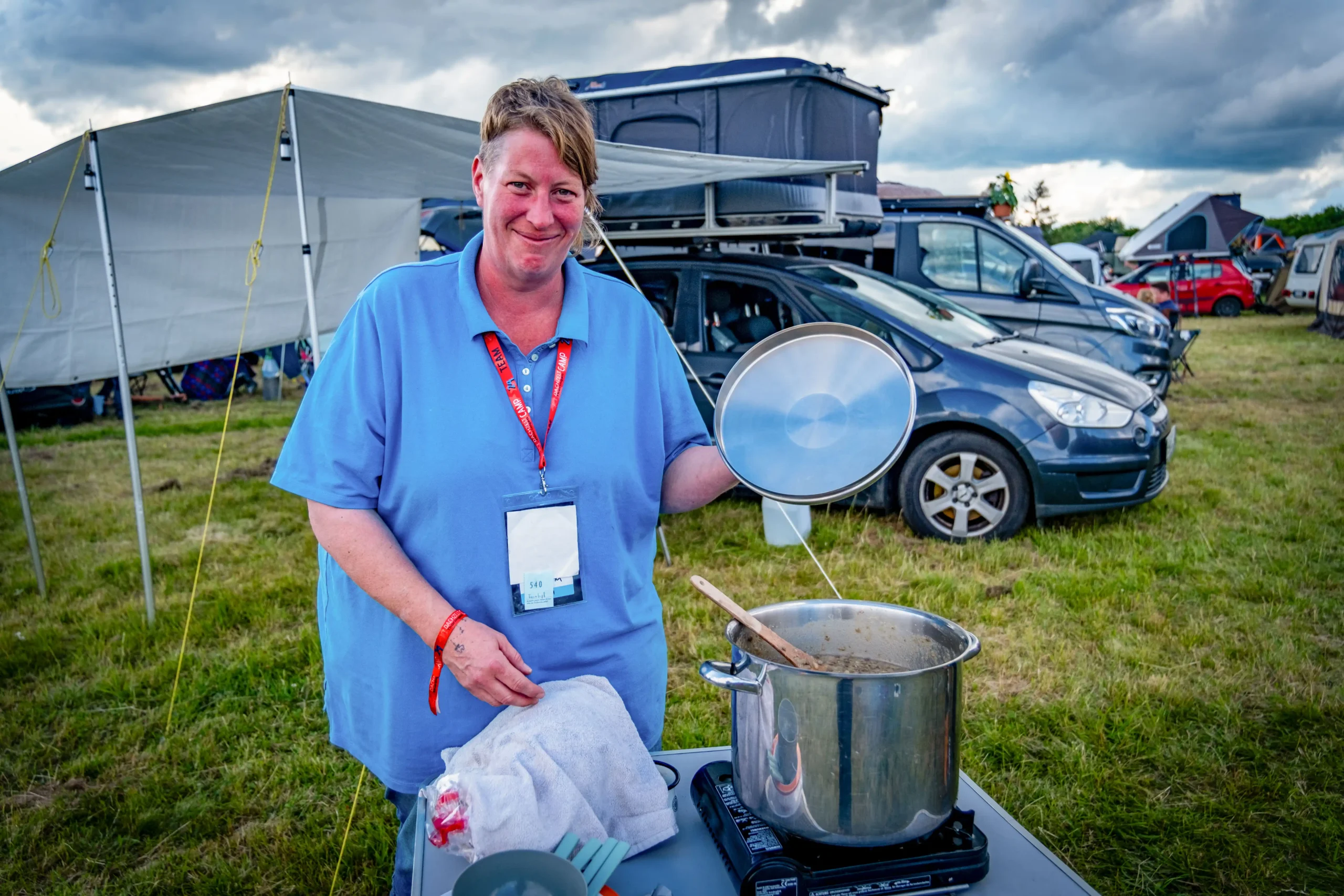 DACHZELT CAMP Thüringen Dachzeltnomaden Mahl