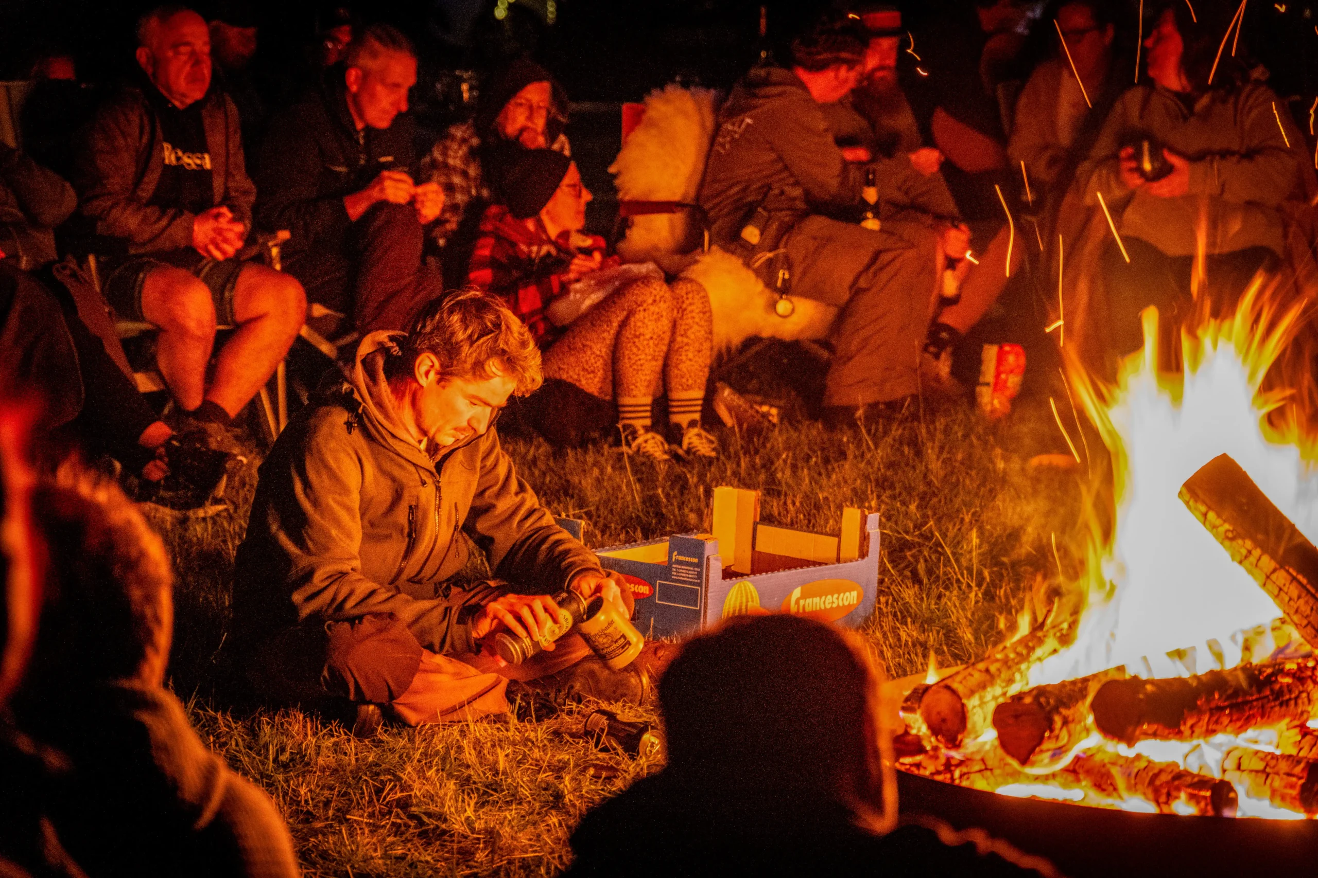 DACHZELT CAMP Thüringen Lagerfeuer