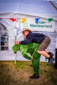 dachzelt camp thueringen dino bilder 