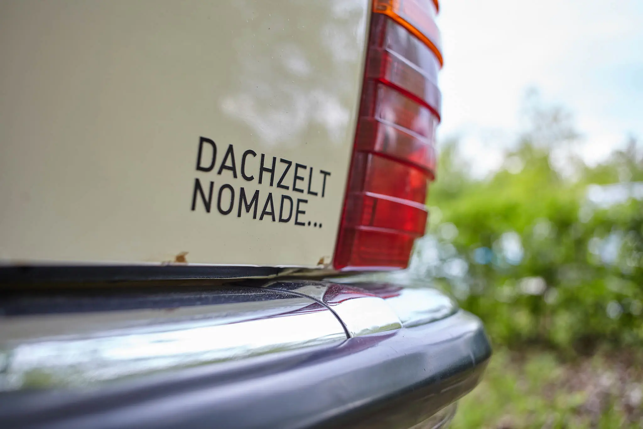 Michaels Mercedes Benz Kombi mit Dachzelt