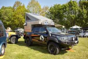 Markus & Mariannes Toyota Hilux mit Dachzelt