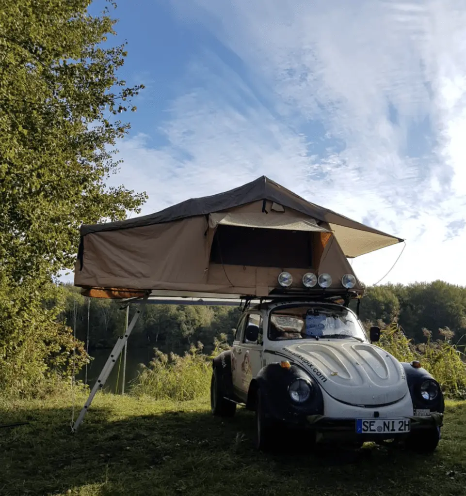 Elisabeths & Martins VW Käfer Baja mit Oryx Solutions Overland