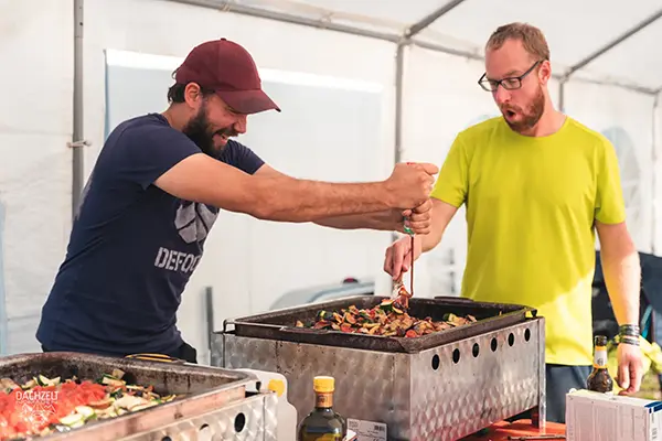 Dachzeltnomaden-Mahl