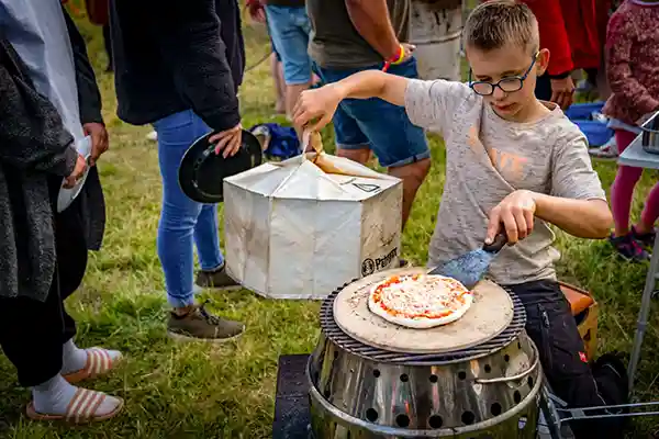 DACHZELT CAMP Thüringen Dachzeltnomaden Mahl