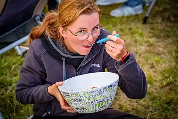 DACHZELT CAMP Thüringen Dachzeltnomaden Mahl