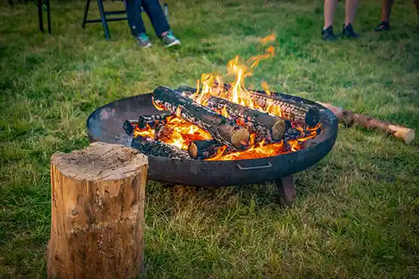 DACHZELT CAMP Thüringen Lagerfeuer