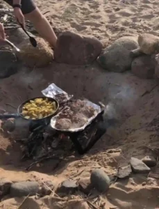 Lagerfeuer am Strand Feuerküche