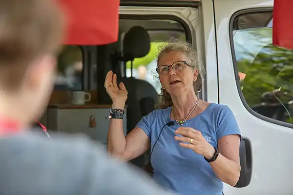 Ursula & Ingos Opel Vivaro mit Dachzelt