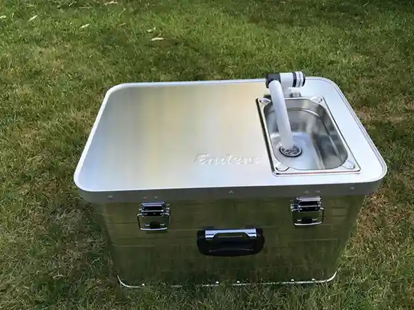 küchenbox aus aluminium