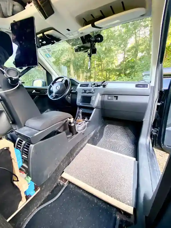 Auto mit ausgebautem Beifahrersitz