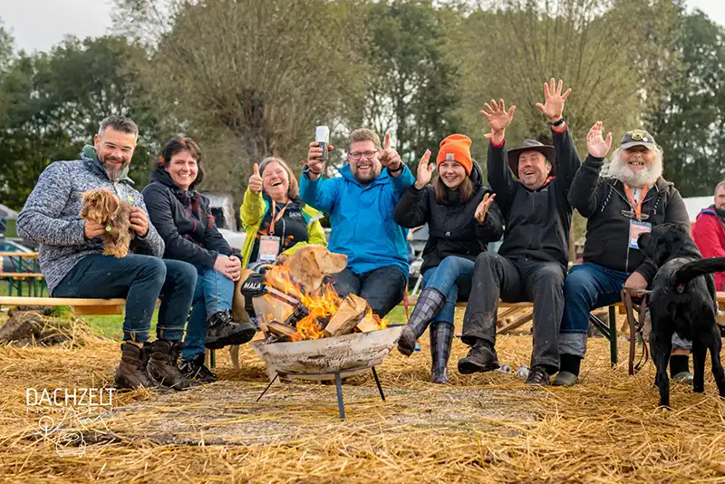 dachzelt Camp speciaal diana schandwinkel lagerfeuer menschen