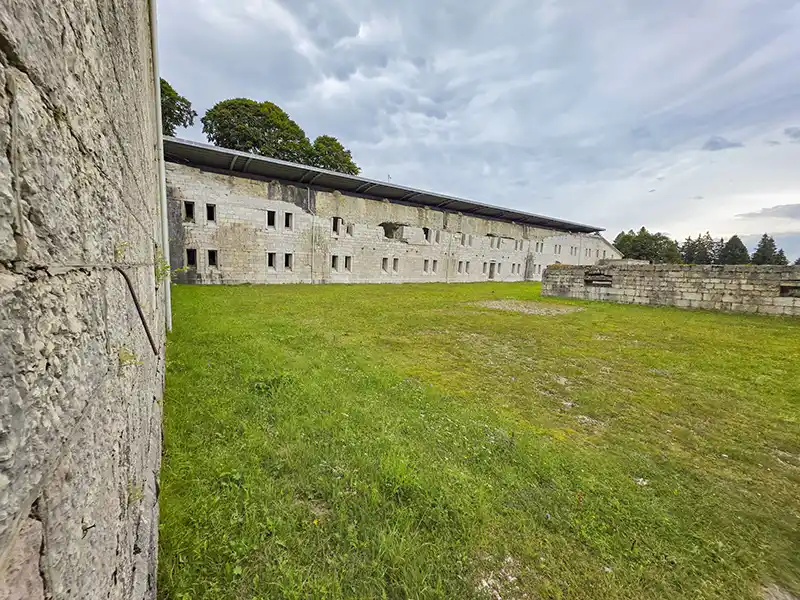 DACHZELT CAMP Italia Forte Leone