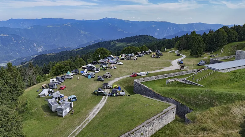 DACHZELT CAMP Italia Forte Leone