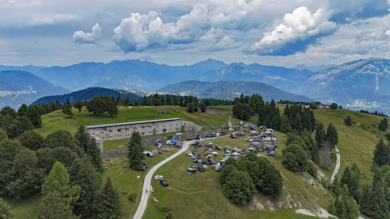 DACHZELT CAMP Italia Forte Leone