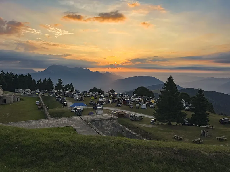 DACHZELT CAMP Italia Forte Leone