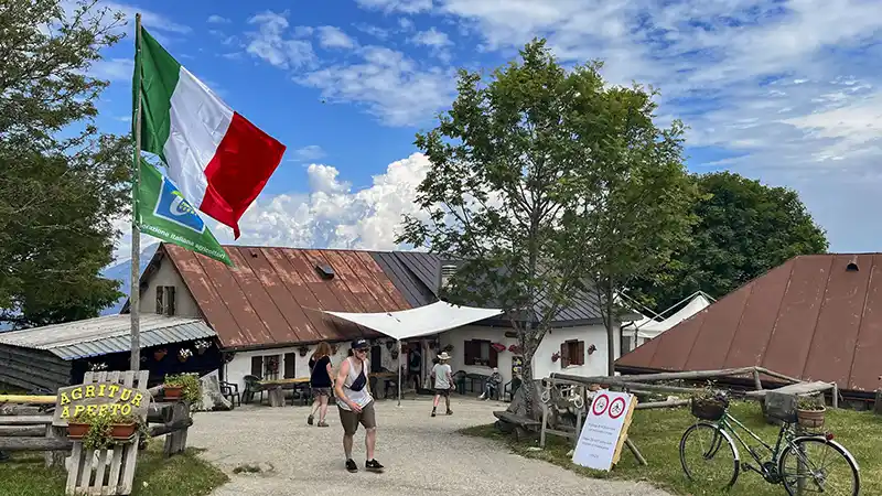 DACHZELT CAMP Italia Forte Leone