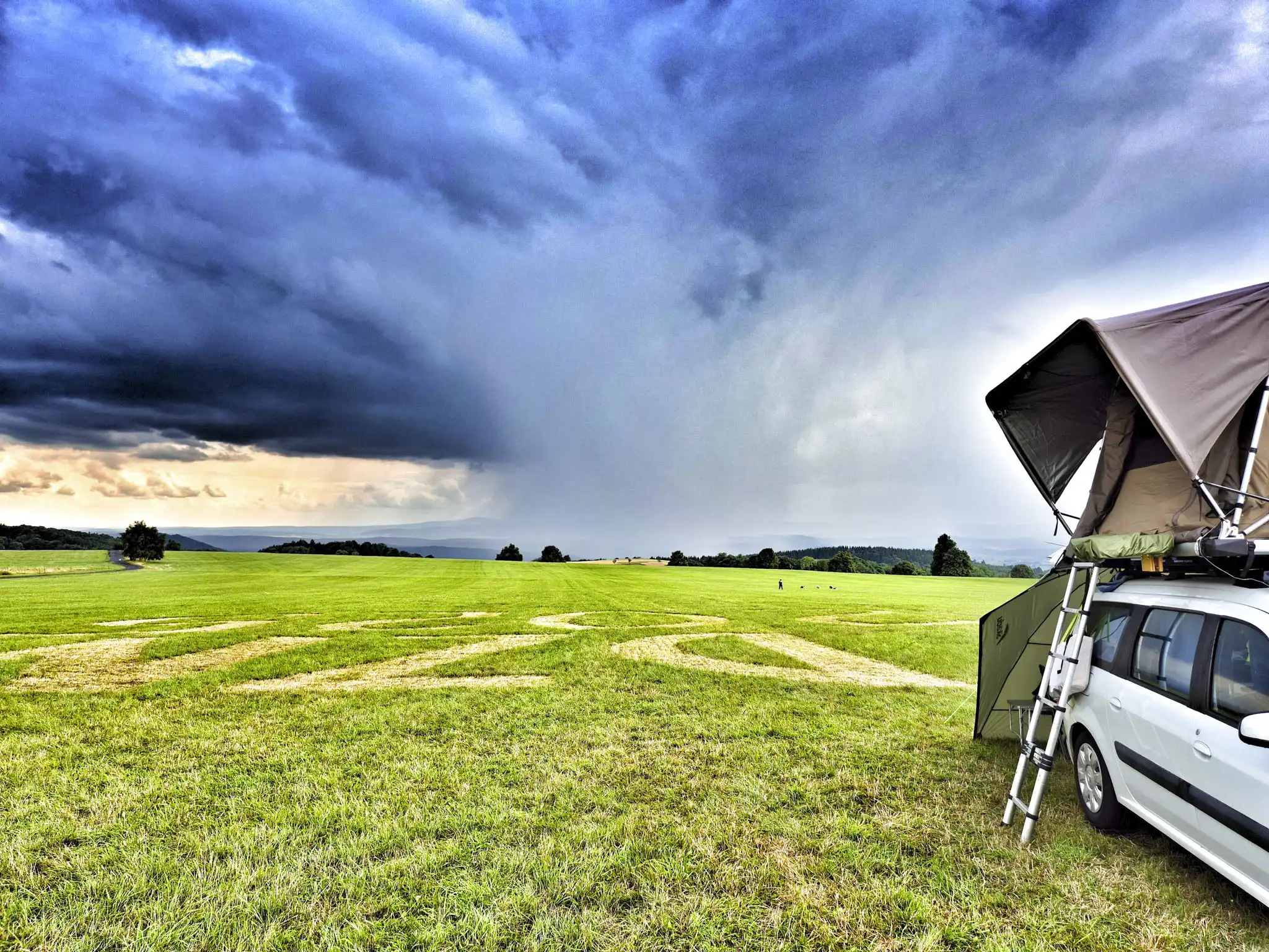 DACHZELT Sommer CAMP 2025 Aussicht