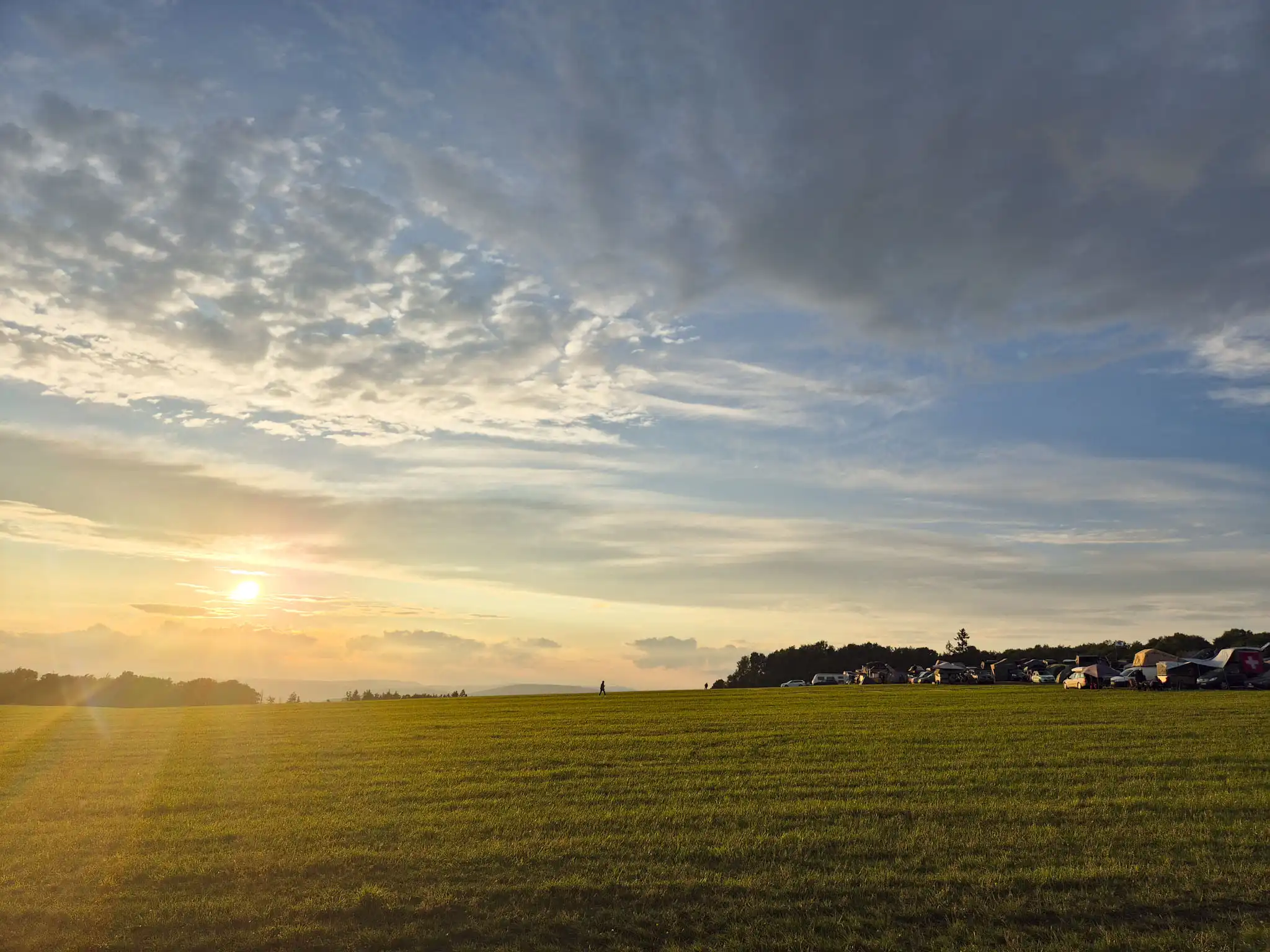 DACHZELT Sommer CAMP 2025 Aussicht