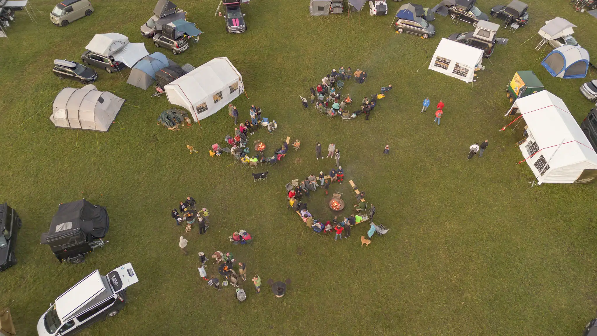 DACHZELT Sommer CAMP 2025 Lagerfeuer