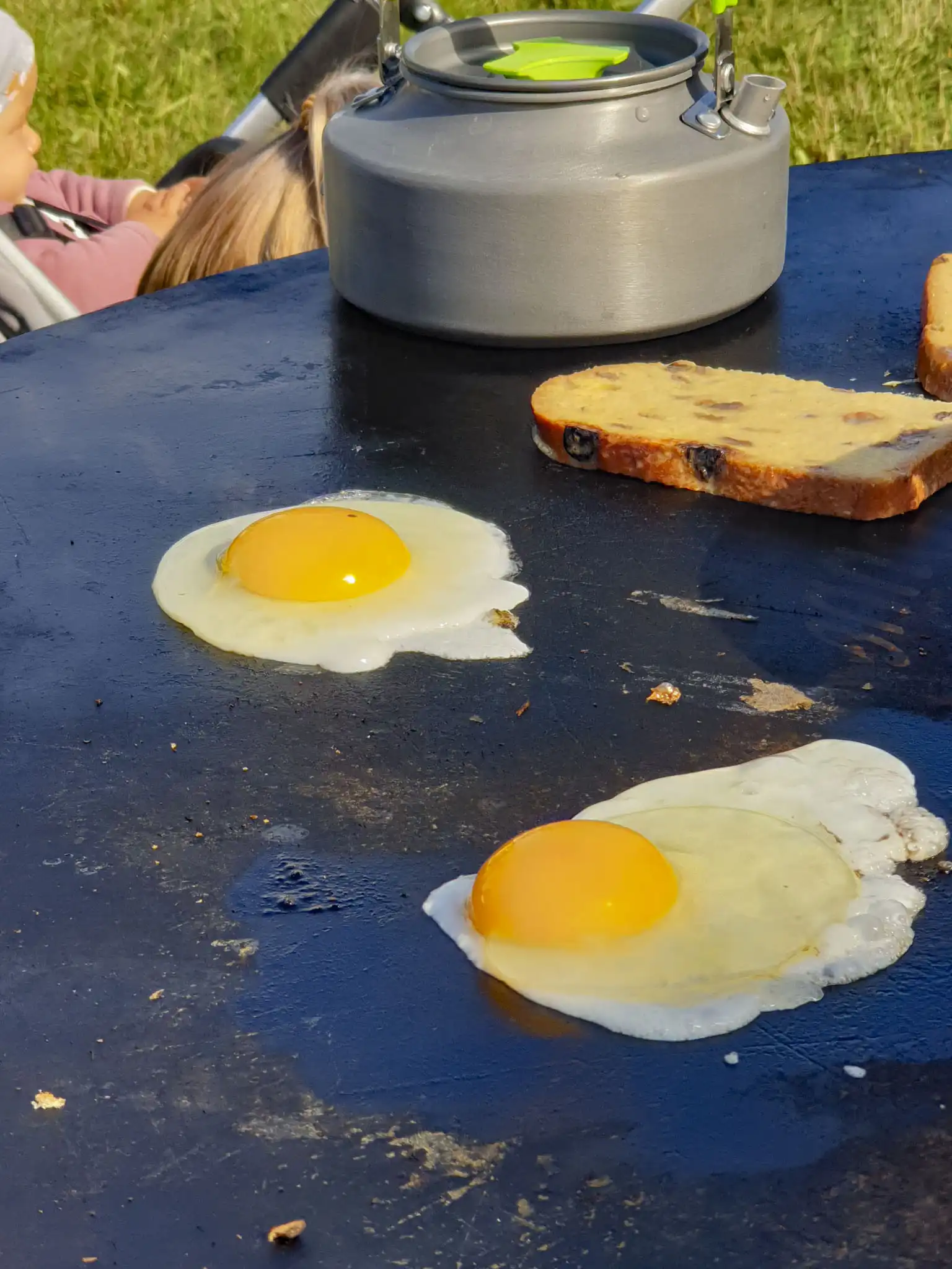 DACHZELT Sommer CAMP 2025 Frühstück
