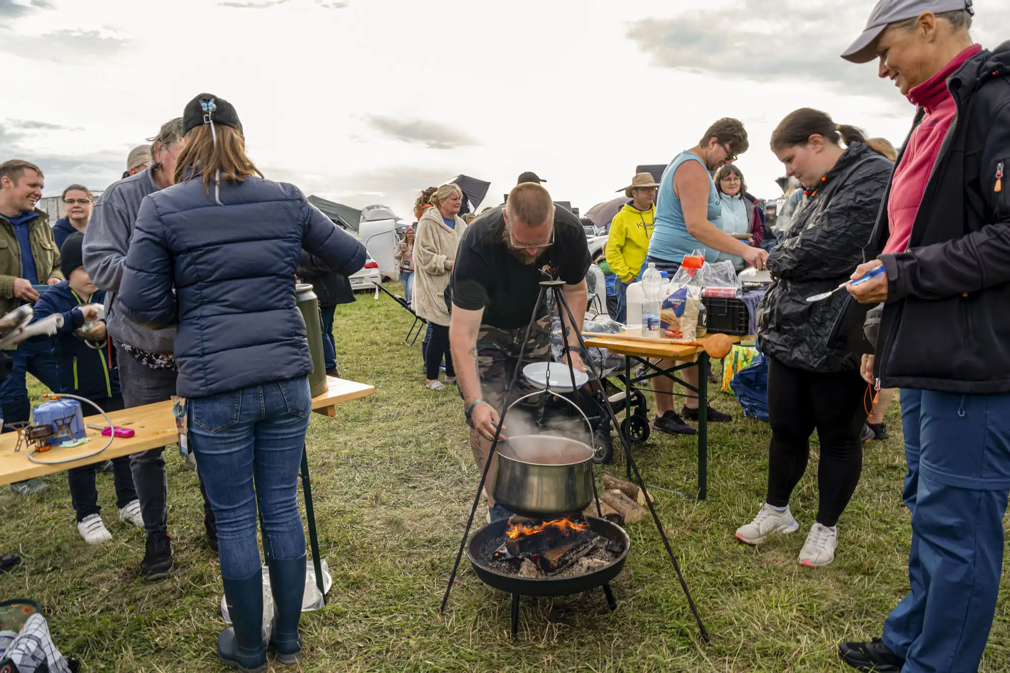 DACHZELT Sommer CAMP 2025 DZN Mahl