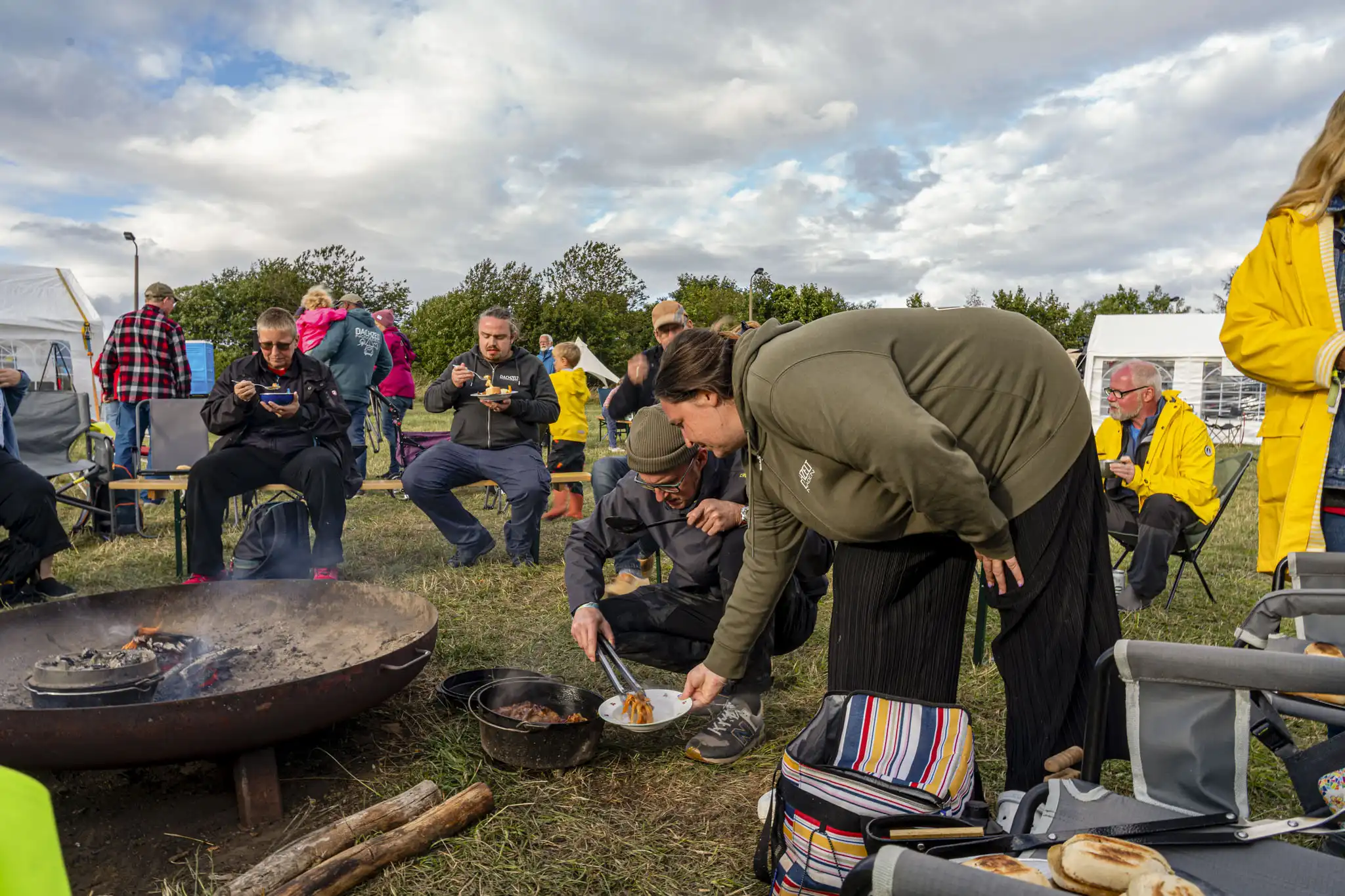 DACHZELT Sommer CAMP 2025 DZN Mahl