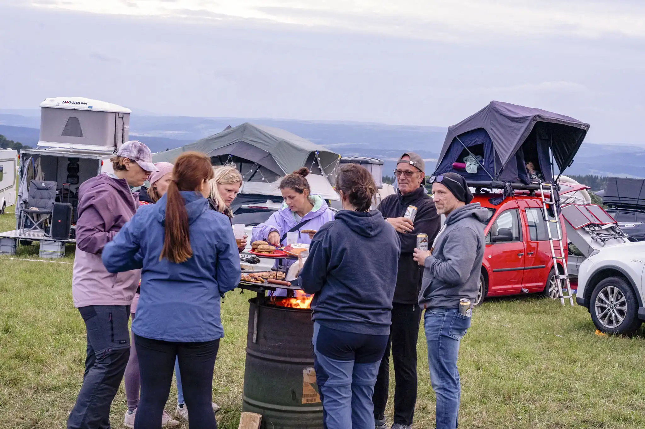 DACHZELT Sommer CAMP 2025 Feuertonnen