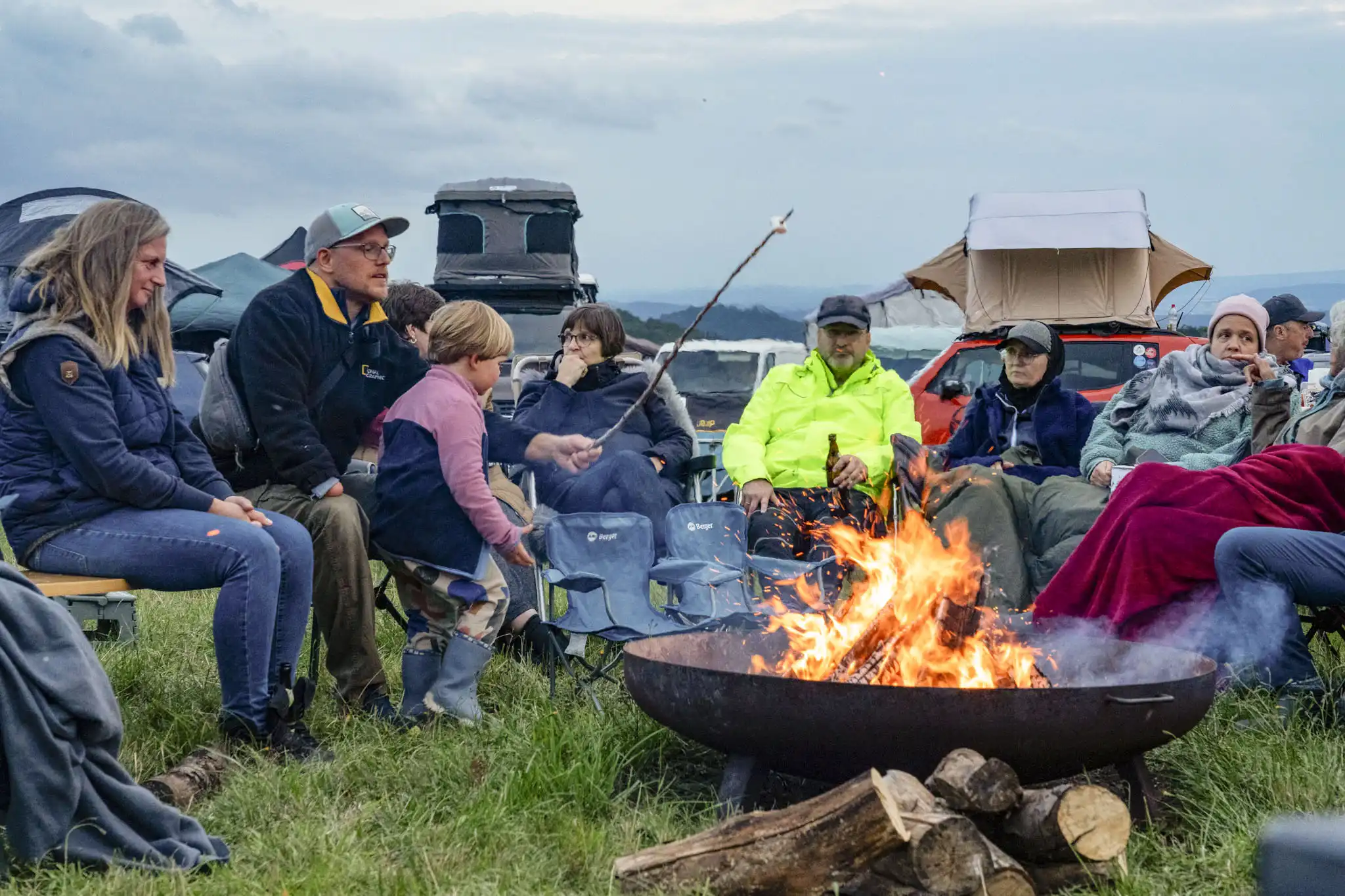 DACHZELT Sommer CAMP 2025 Lagerfeuer
