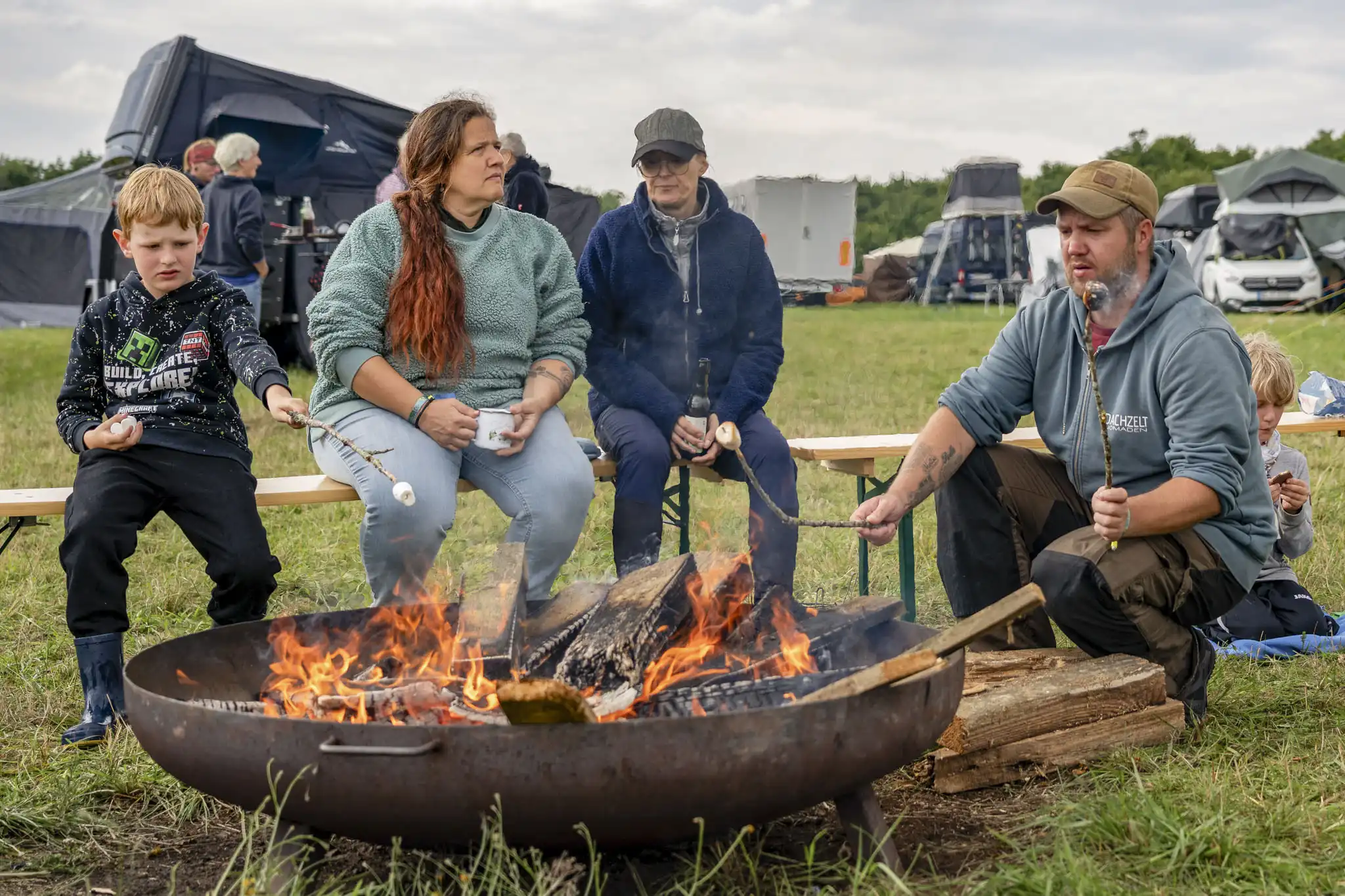 DACHZELT Sommer CAMP 2025 Lagerfeuer