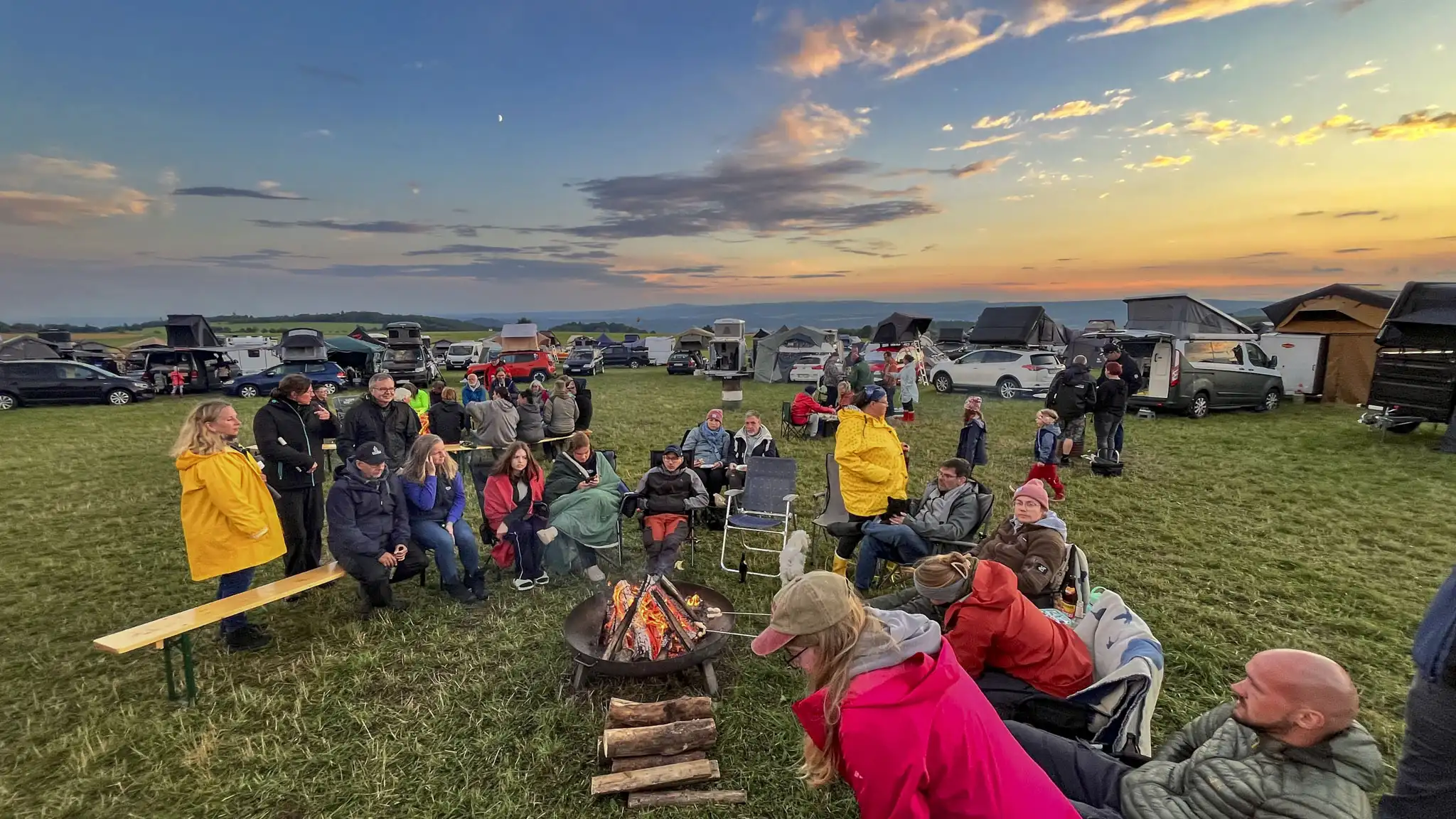 DACHZELT Sommer CAMP 2025 Zentrum