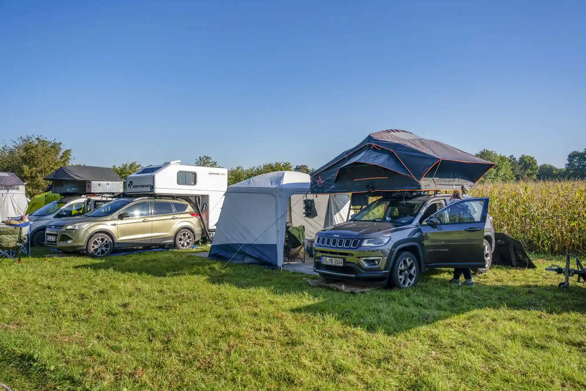 DACHZELT CAMP Bayern 25 Camp Area