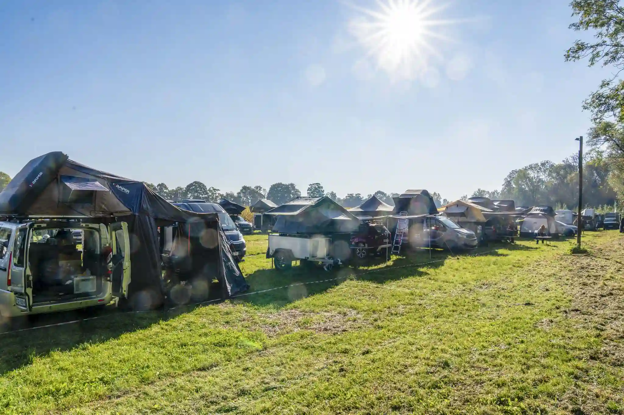 DACHZELT CAMP Bayern 25 Camp Area