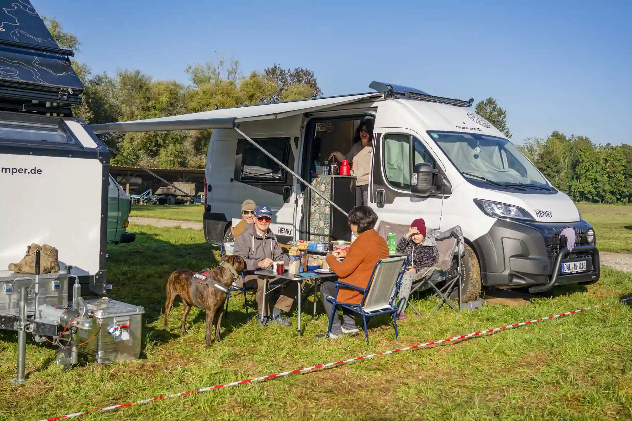 DACHZELT CAMP Bayern 25 Camp Area