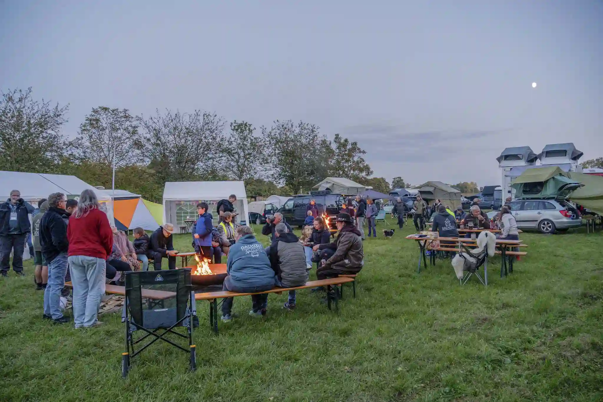 DACHZELT CAMP Bayern 25 Lagerfeuer