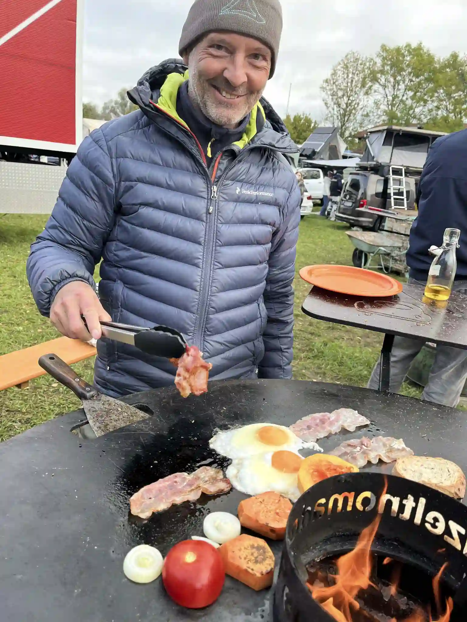 DACHZELT CAMP Bayern 25 Feuertonnen