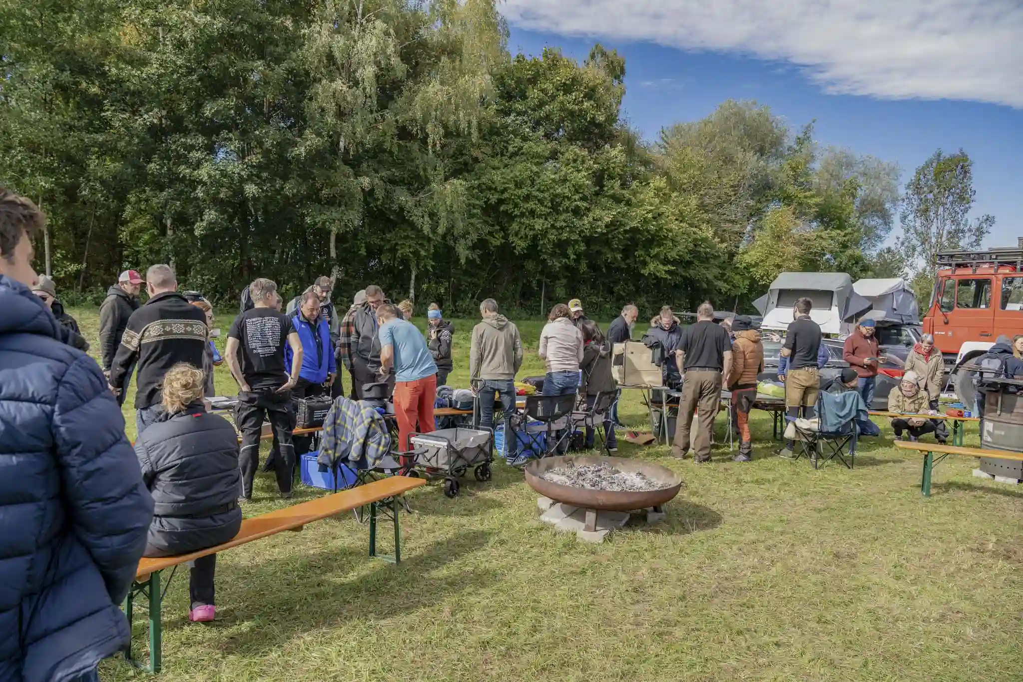 DACHZELT CAMP Bayern 25 Flohmarkt