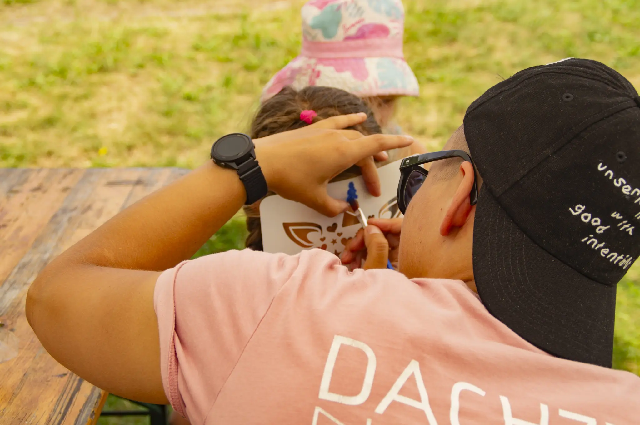 Kinderschminken beim DACHZELT Sommer CAMP 2026