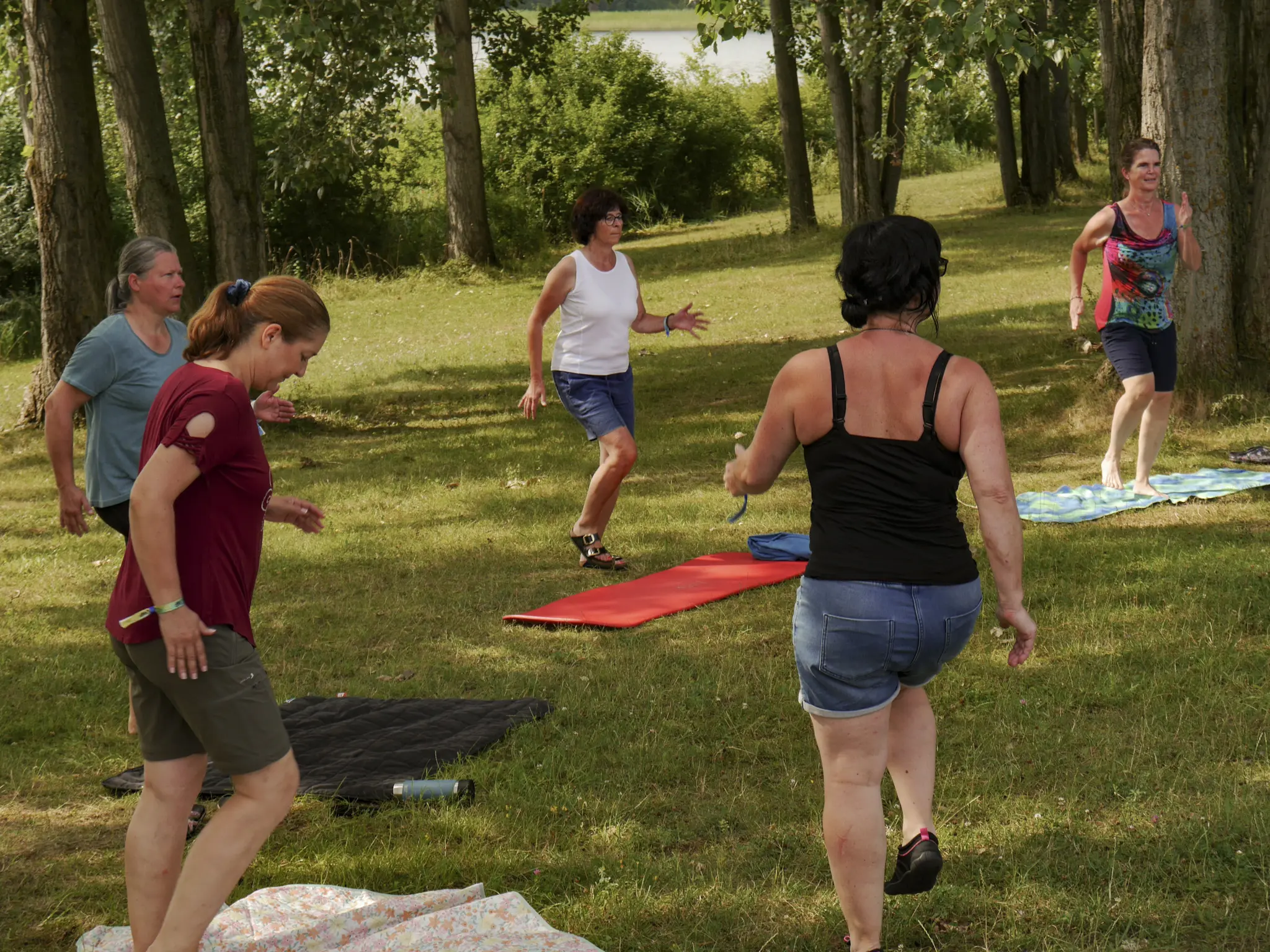 Teilnehmer der Frühsport-Runde beim Sommer CAMP