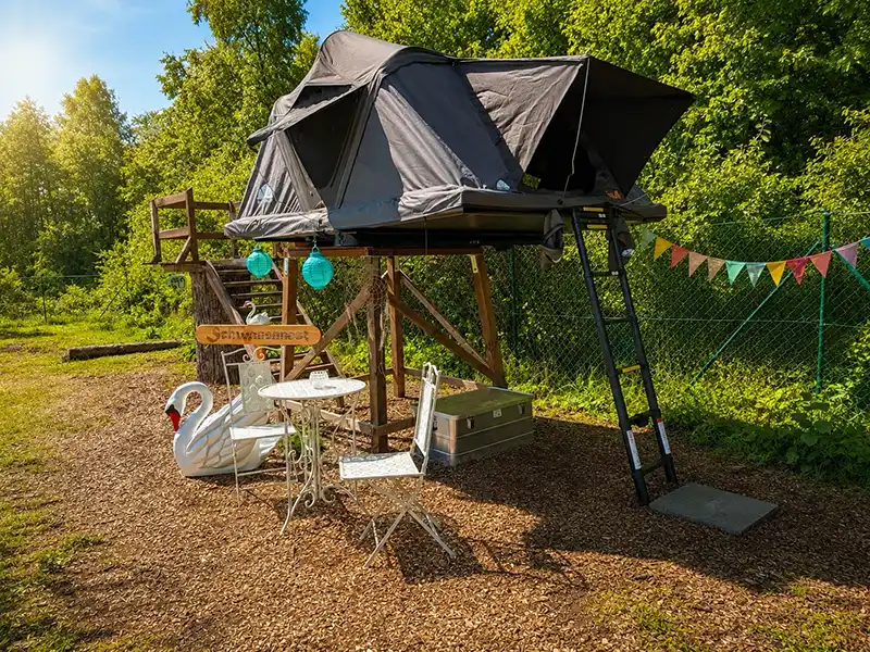 dachzeltnomaden-shop-dachzelt-rabatte-dachzelt-dorf-freilingen-roofspace-4-gebraucht-kaufen roof space 4 gebraucht kaufen season sale dachzelt dorf freilingen